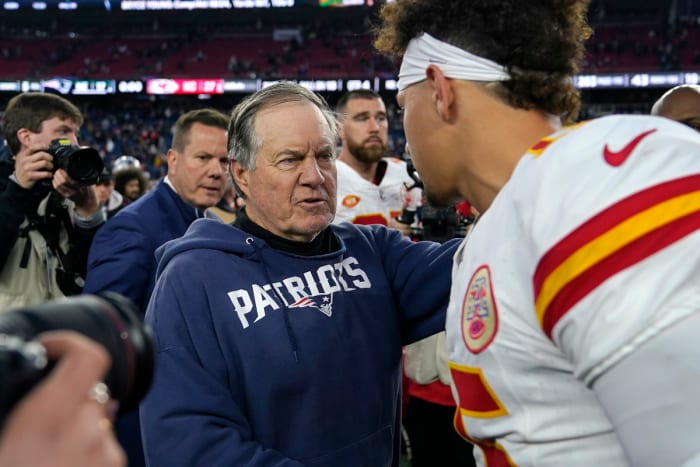 New England Patriots head coach Bill Belichick shakes hands with Kansas City Chiefs quarterback Patrick Mahomes, after their Week 15 game.